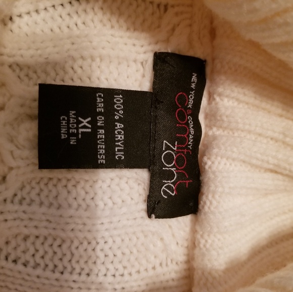 Sweater - Picture 3 of 3